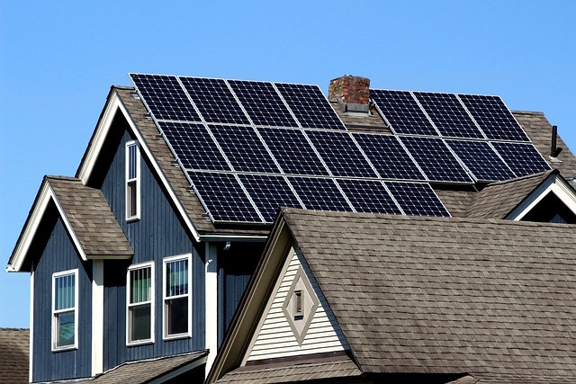 cost-comparison-of-solar-panels-and-solar-tiles