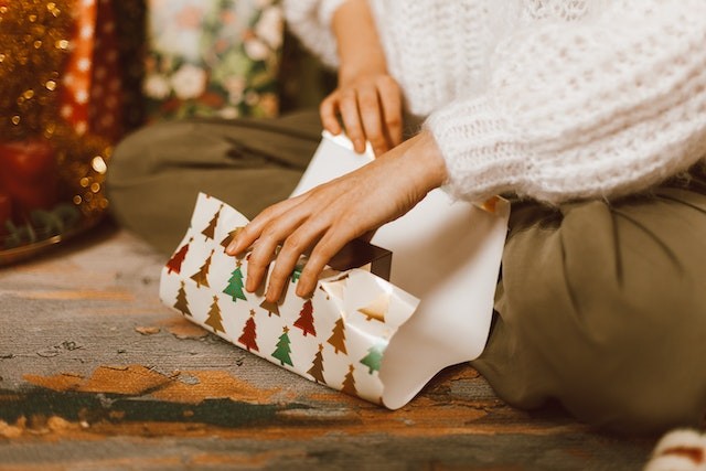 find-wrapping-paper-alternative-for-ecofriendly-christmas