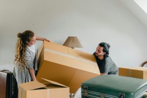 conduct-an-eco-friendly-declutter-of-unwanted-items-for-eco-friendly-relocating-scaled